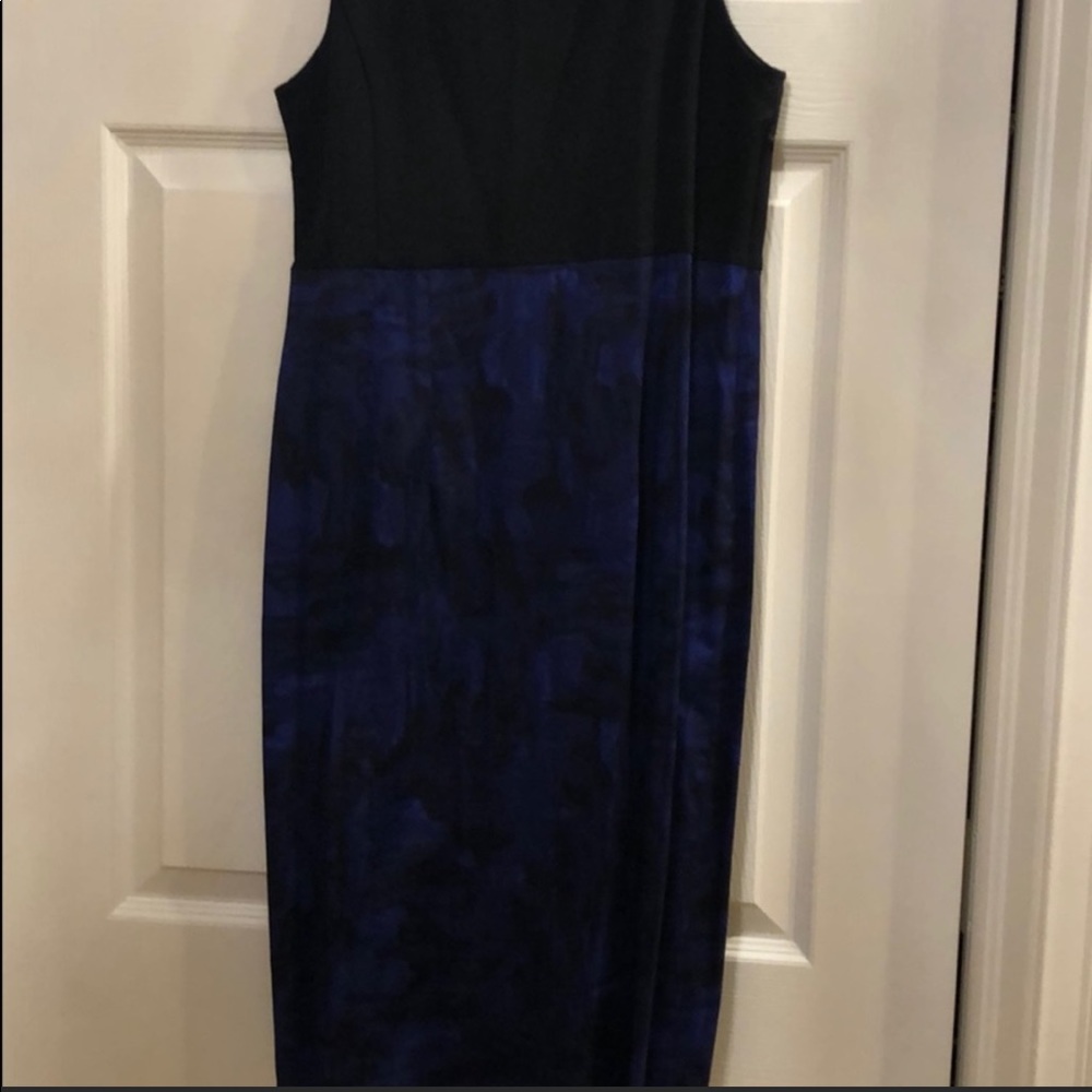 Theory Size 8 - Black and Blue Sheath Dress